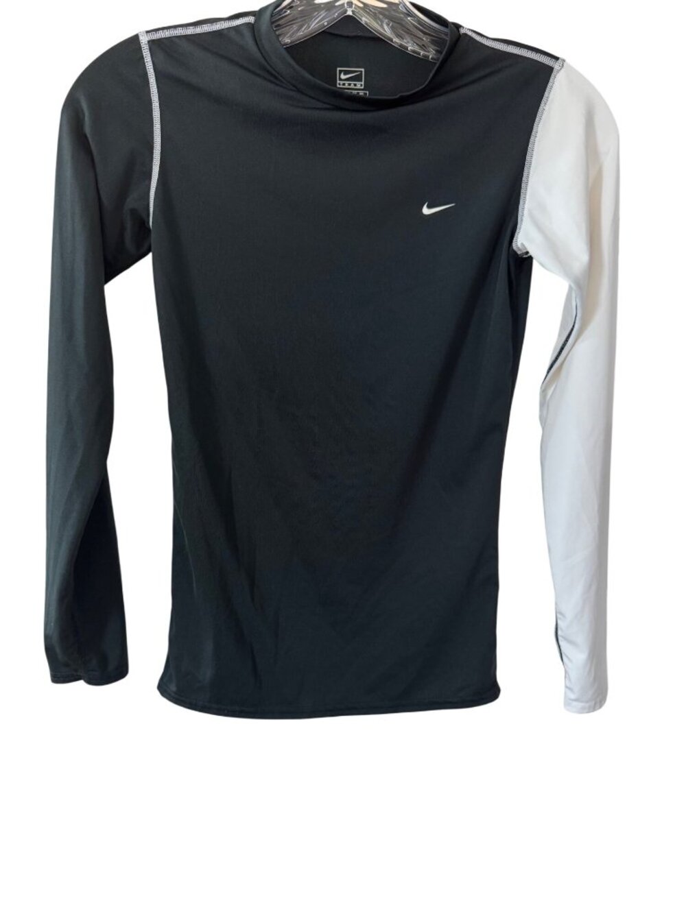 Nike Team Youth Long Sleeve Black & White Athletic Shirt XL